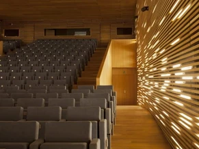 Konferans Salonu Yapımı ve Tasarımında 2025 Trendleri